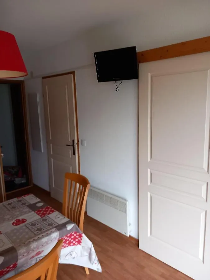 Apartment Hameau 8 102 - Spa & Piscine Appartement 4 Pers Orelle France