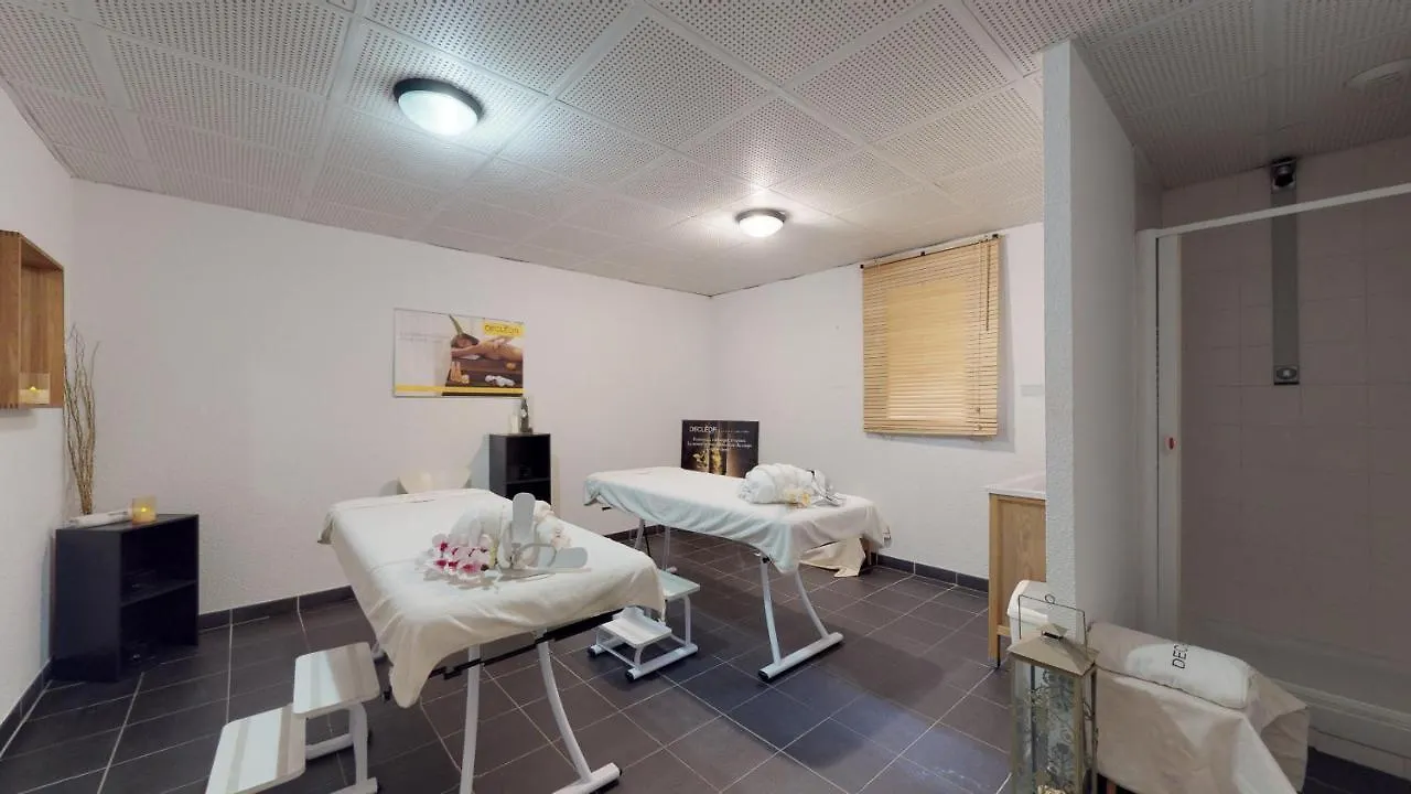 Hameau 8 102 - Spa & Piscine Appartement 4 Pers Orelle 0*,  France