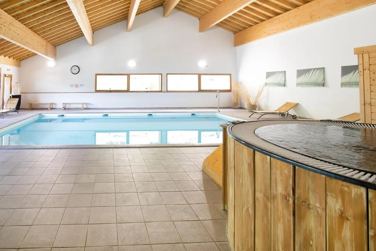 Hameau 8 102 - Spa & Piscine Appartement 4 Pers Orelle Apartment