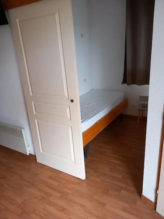 Hameau 8 102 - Spa & Piscine Appartement 4 Pers اوريلي شقة